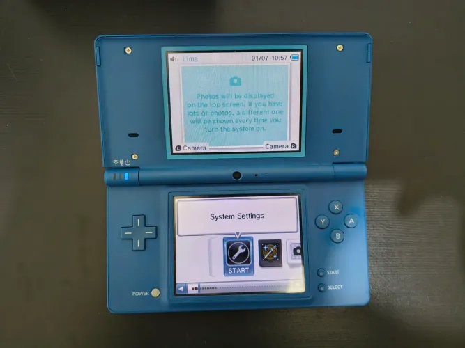 Nintendo DSI desbloqueado com caixa