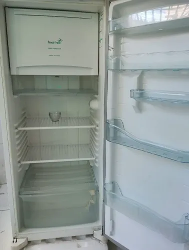 Geladeira Consul 300L Frost Free