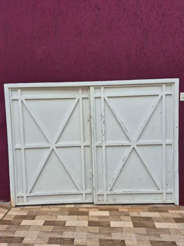 Portão de Garagem de Aço Galvanizado 2 folhas