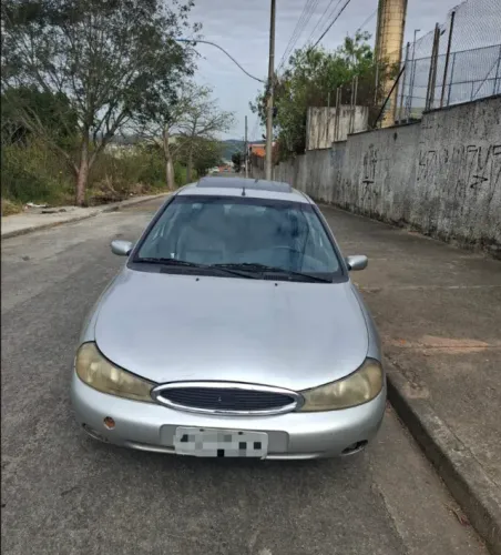 Ford Mondeo GLX 2.0 4P E 5P 1997