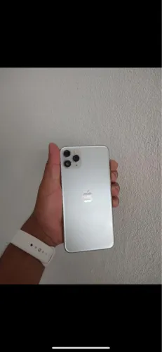 Estar com defeito na câmera gb dele 256 bateria 66% 
