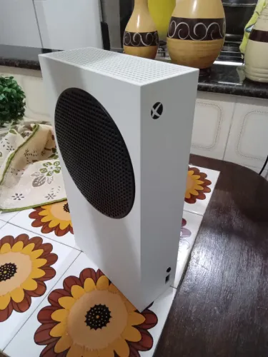 Xbox Series S Usado