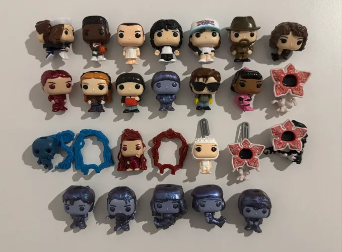 Coleção Completa Kinder Joy Stranger Things Funko Pop Mike Will Max Eddie Upside Down