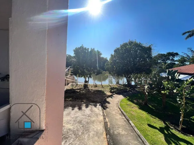 Casa com 1 dormitório para alugar, 70 m² por R$ 1.358,69/mês - Centro - Guararema/SP