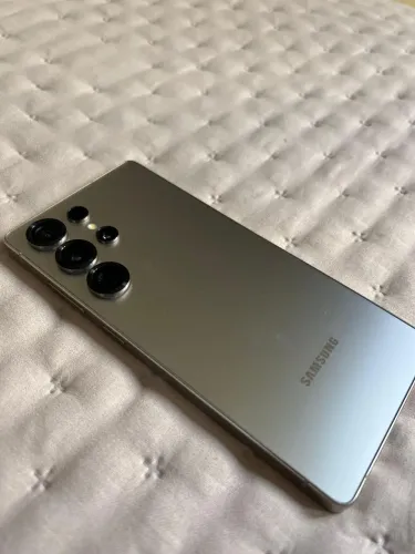 S25 Ultra 512 GB Impecável + Película Nova na Caixa.