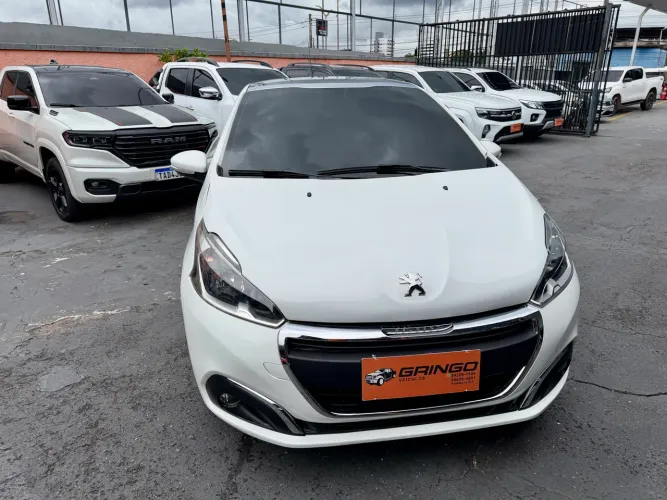 Peugeot 208 Allure 1.2 Flex 12V 5P Mec. 2017