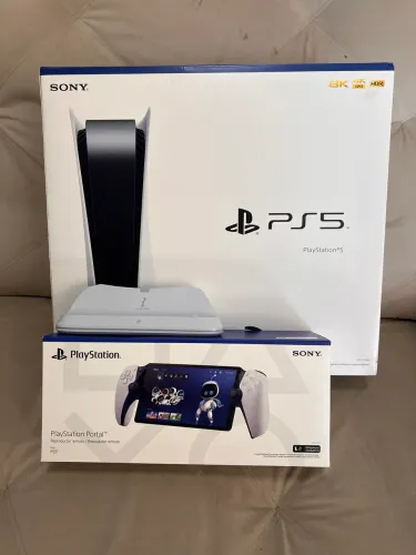 Kit PS5 mídia física + PS Portal + Acessórios