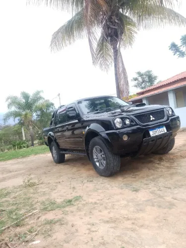 Mitsubishi L200 GLS 2.5 4X4 CD Diesel 2006