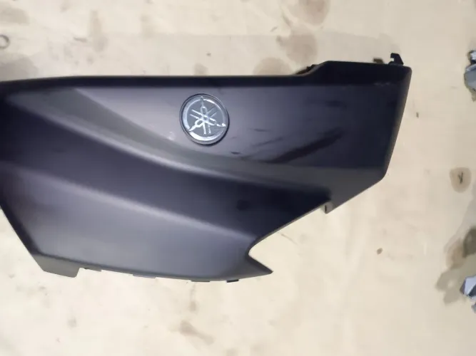 Carenagem farol NMAX 2025 usado original 