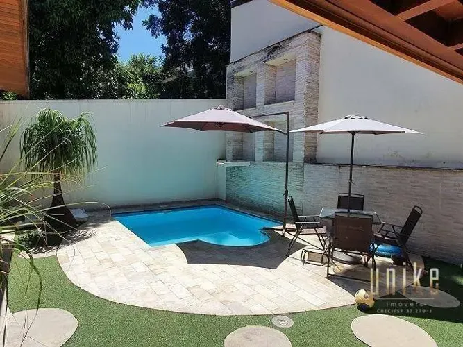 Casa com 3 dormitórios à venda, 190 m² por R$ 1.865.000,00 - Urbanova - São José dos Campo