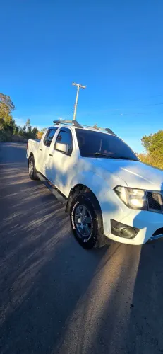 Nissan Frontier SV At.cd 4X4 2.5 TB Diesel Mec. 2014