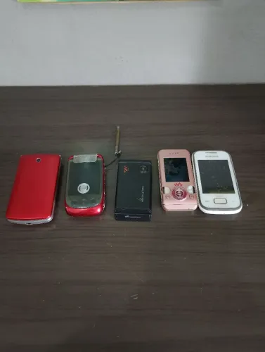Celular antigo para colecionar ou aproveitar peça 