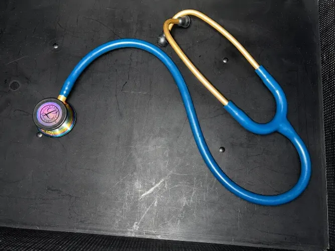 Estetoscópio 3M Littmann® Classic III 5807 Azul Caribe Rainbow