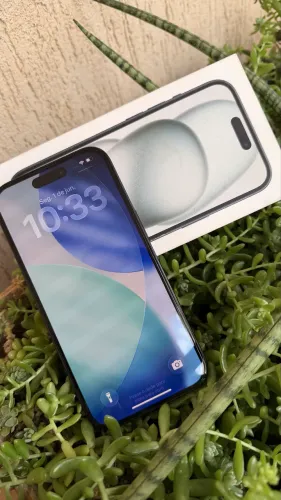iPhone 15 256GB