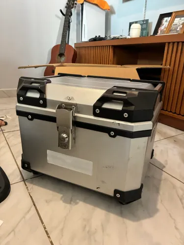Baú Scam 42L - Original