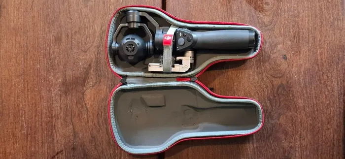 Câmera DJI Osmo Pocket 3 2023 versão standard 4k com estabilizador gimbal usada