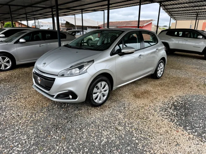 Peugeot 208 Active 1.2 Flex 12V 5P Mec. 2017