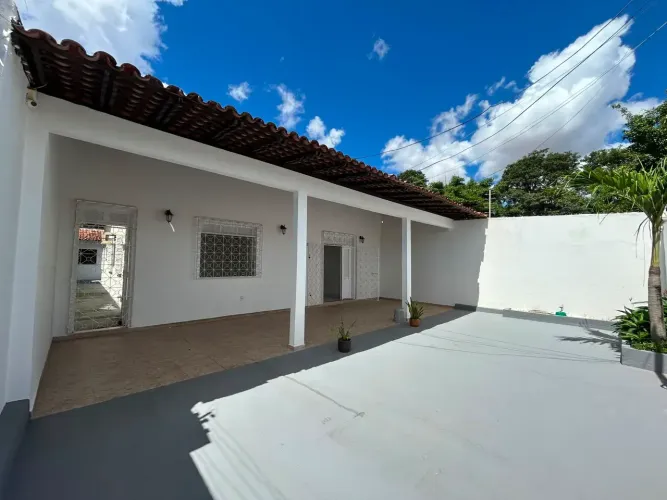 CASA À VENDA | VINHAIS