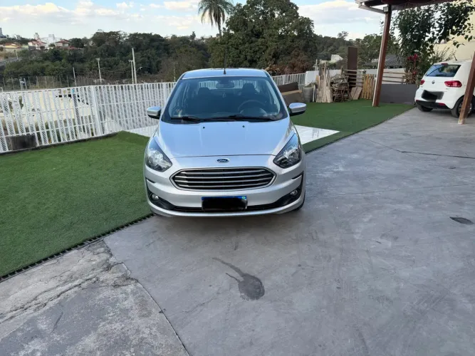 Ford KA 1.5 Sedan SE 12V Flex 4P Mec. 2020