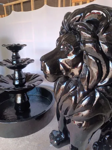 Escultura de fibra personalizada