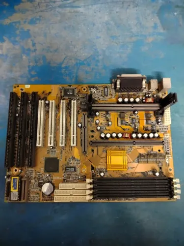 Placa mãe Motherboard PCChips Servidor Dual P2/P3