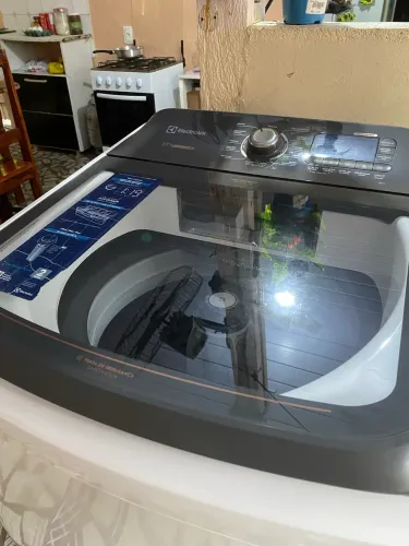 Vende-se máquina Electrolux 17kg