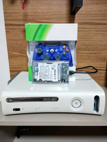 Xbox 360 Fat Desbloqueio LT 3.0 + 40 jogos no HD com Desbloqueio Aurora/JTAG
