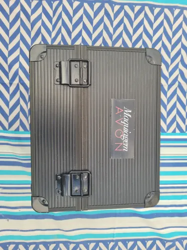 Maleta de maquiagem Avon original
