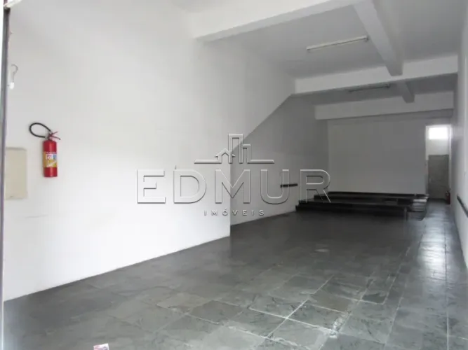 Prédio de 297m² para Venda no Bairro Parque Erasmo Assunção em Santo André, São Paulo!
