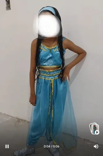 Fantasia da Princesa Jasmine do filme Aladdin .  Usou  somente 2 x 