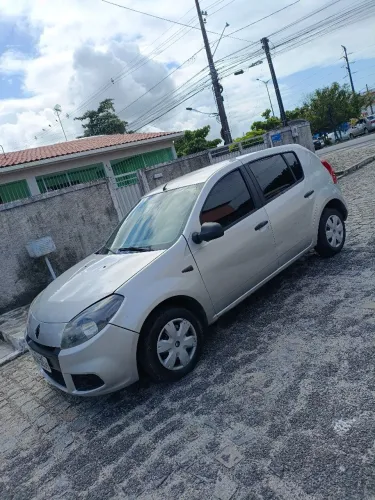 Renault Sandero Authentique Hi-flex 1.0 16V 5P 2011
