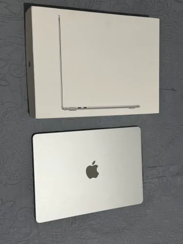 MacBook Air m5