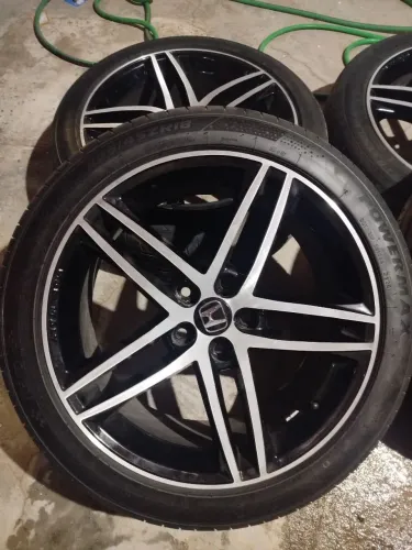 Rodas aro 18 225/45/18
