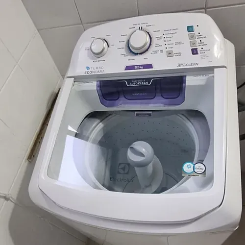 Lavadora de Roupas Electrolux 8,5Kg - Turbo Economia Jet&Clean