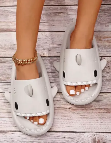 CHINELO TUBARÃO