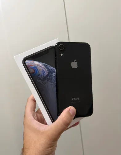 iPhone XR 128 GB 75% todo original com caixa 