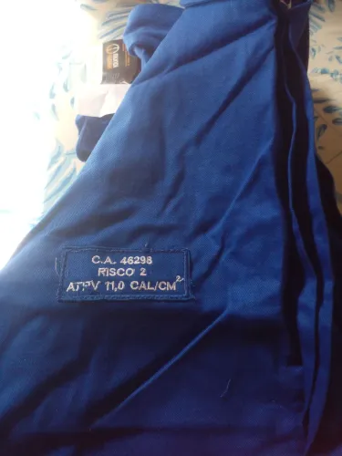 Uniformes de eletricista