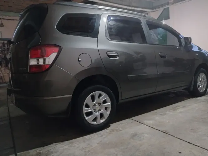Chevrolet Spin LTZ 1.8 8V Econo.flex 5P Aut. 2014