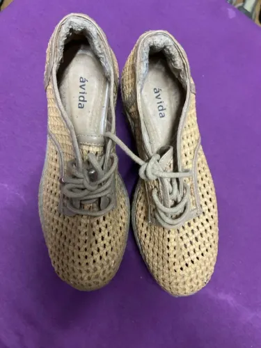 Sapato Casual Feminino Ávida / Confortável / Numeração 34