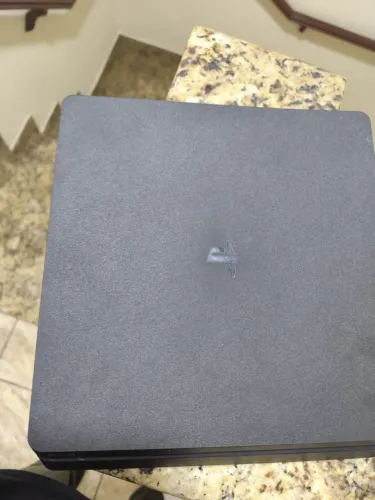 PS4 Slim