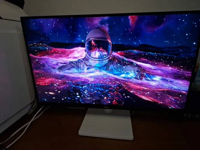 Monitor LG ULTRAFINE 4K 27p