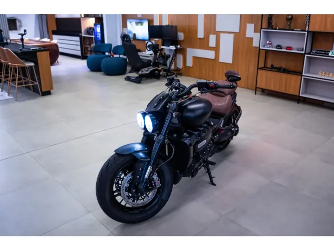 Triumph Rocket iii r 2500cc 2022