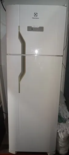 GELADEIRA ELECTROLUX FROST FREE 220V