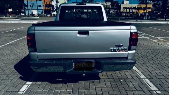 Ford Ranger XLT 4.0 4X2 CS 2000