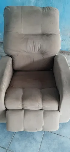 Poltrona reclinável