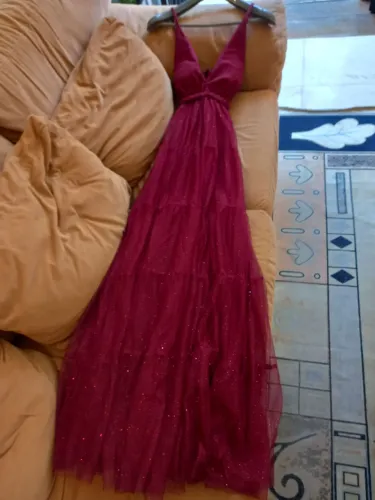 VESTIDO DE FESTA TOP VINHO TAMANHO P