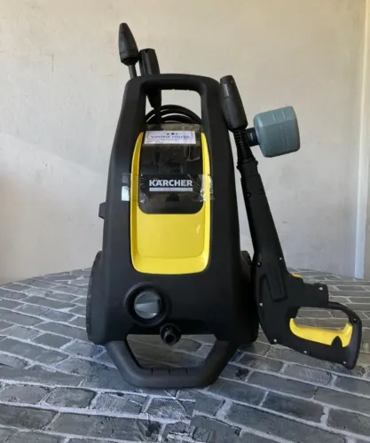 Lavadora de Alta Pressão Karcher K3 Turbo 1500W Amarela 