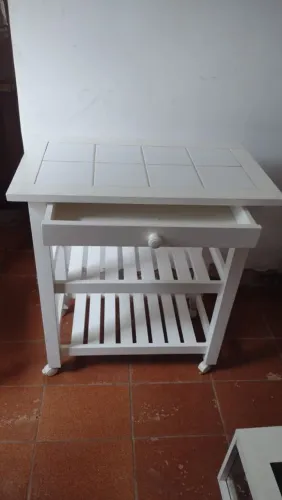 Carrinho/barzinho auxiliar branco com gaveta e rodízios - ótimo estado?