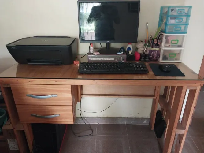 Mesa de Escritório em Palete