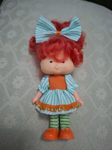 Laranjinha da coleção Moranguinho clássica da Estrela,reedição dos anos 80.